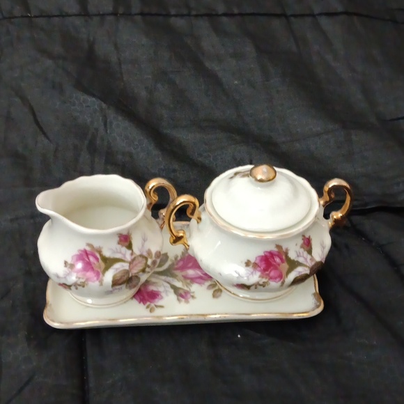 Vintage Royal  Sealy Tea Set - Picture 2 of 8